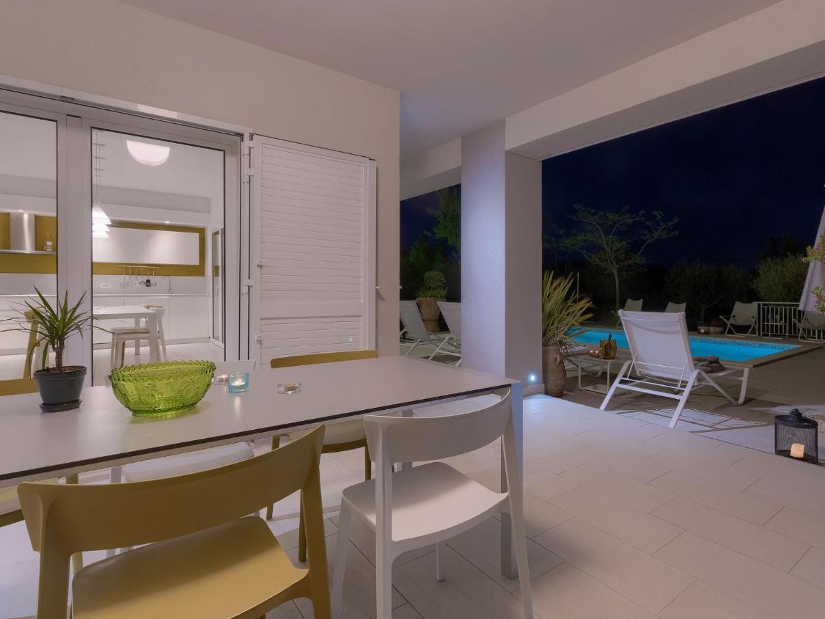 Villa Debora By Interhome Diminići Extérieur photo